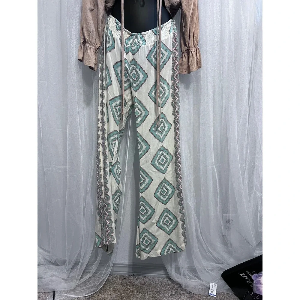 Billabong wide leg